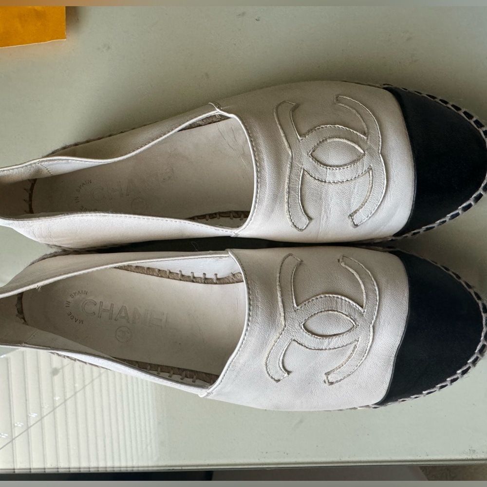 Chanel Espadrilles Black and White Size 38